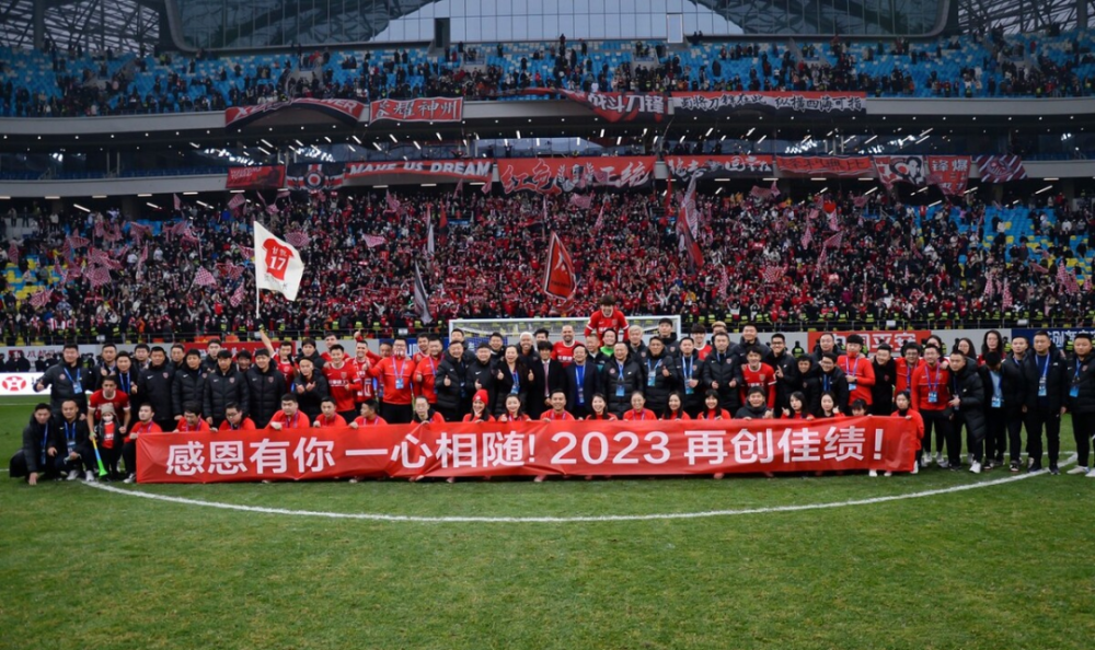 锐不可当首场状态出色，巴黎圣日耳曼观众沸腾！，Ning重返赛场引发球迷热议的简单介绍