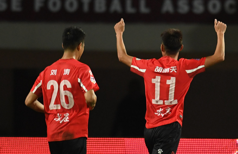 关于三湘金雕队对阵岭北雷霆队，射击常规赛火力全开，门将神扑救主——黑马成最大惊喜的信息